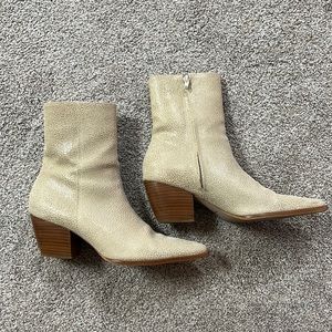 Matisse Caty bootie size 7.5
